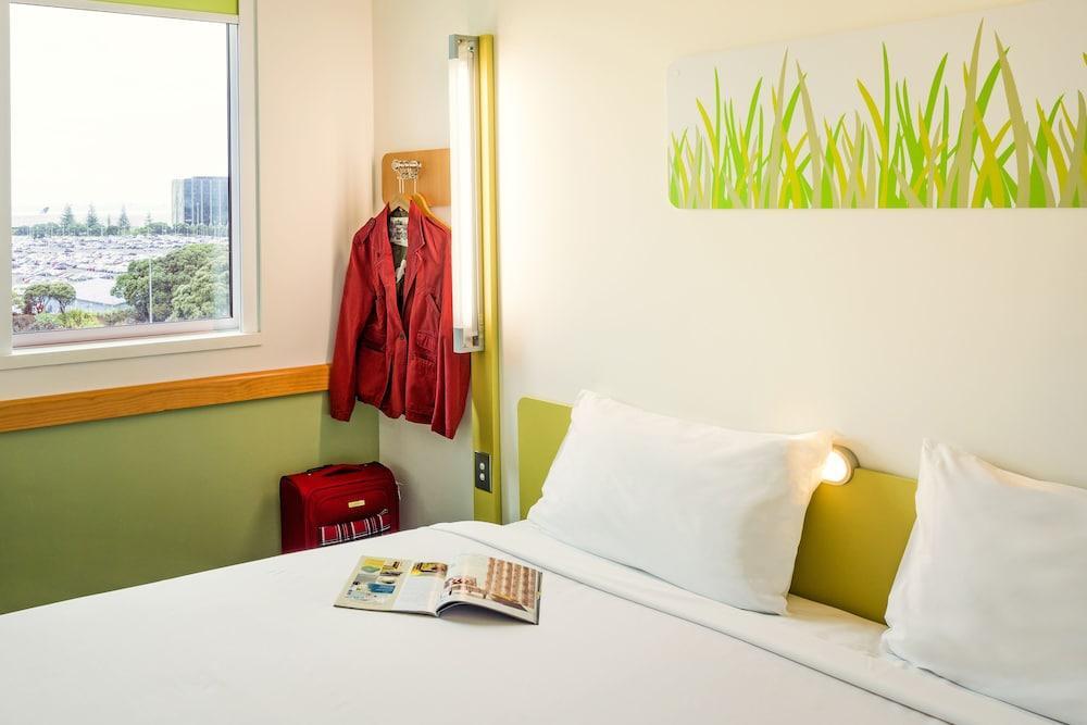 HOTEL IBIS BUDGET AUCKLAND AIRPORT, AUCKLAND